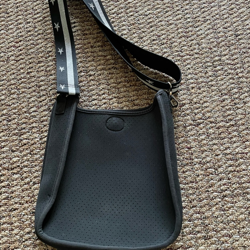 Black Messenger Crossbody Medium size bag